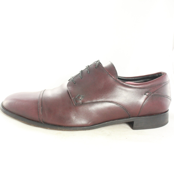 FLORSHEIM Men's Welles Burgundy Cap Toe Oxfords - Picture 5 of 8